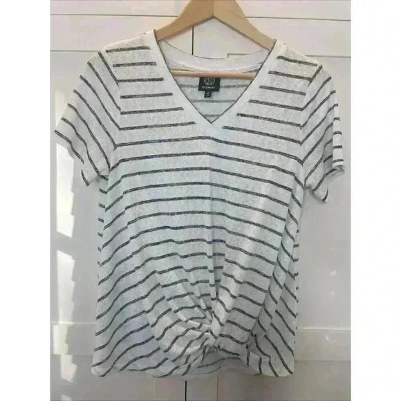 Bobeau Women’s top Size: Small Blue & White Stripes - Picture 1 of 9